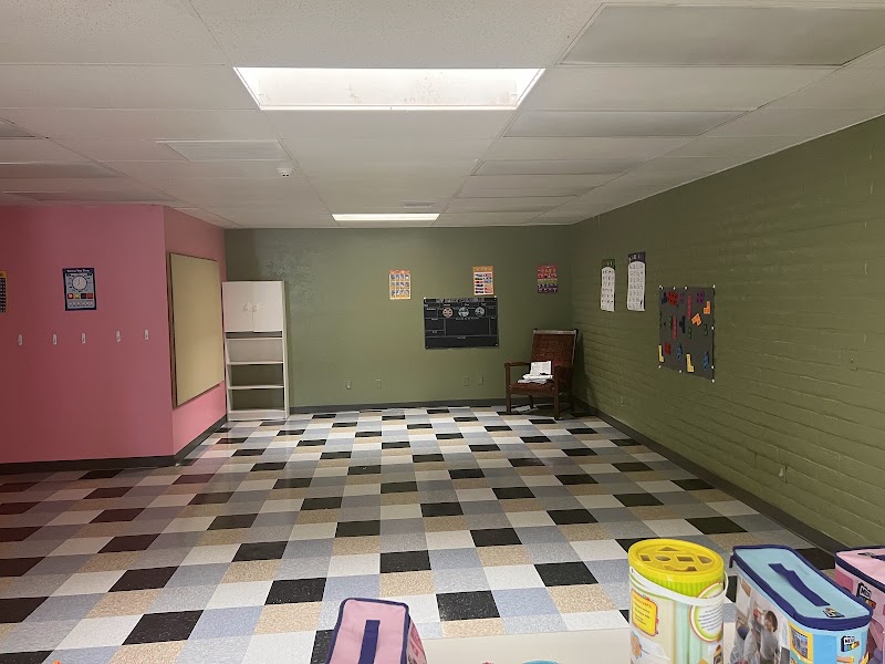Learn & Play Daycare Preschool photo 4
