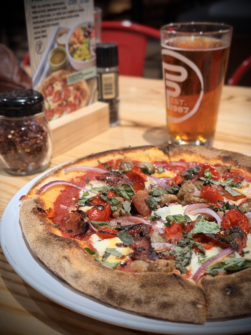 Flippers Pizza Co. - South Tampa photo 4