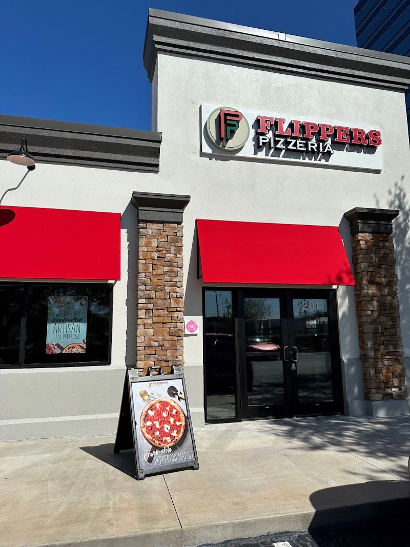 Flippers Pizza Co. - South Tampa