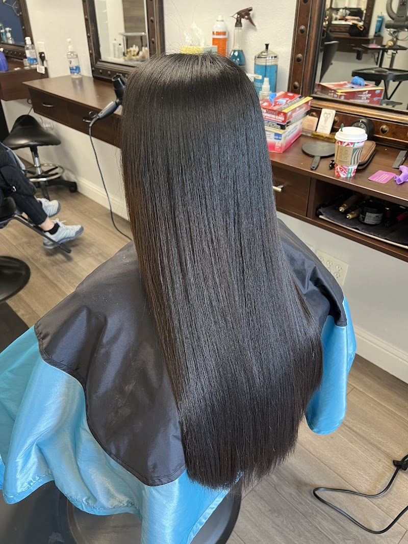 Austin Louis Salon photo 4