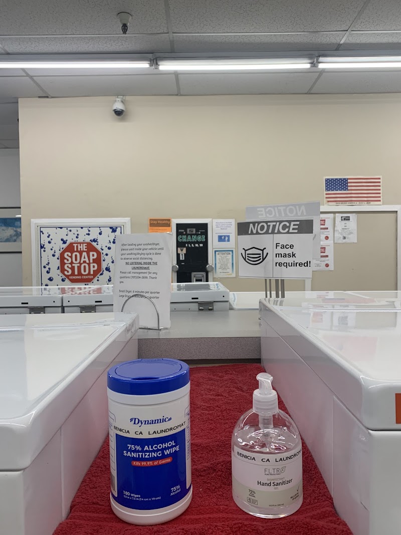Suds N' Duds Laundromat photo 4