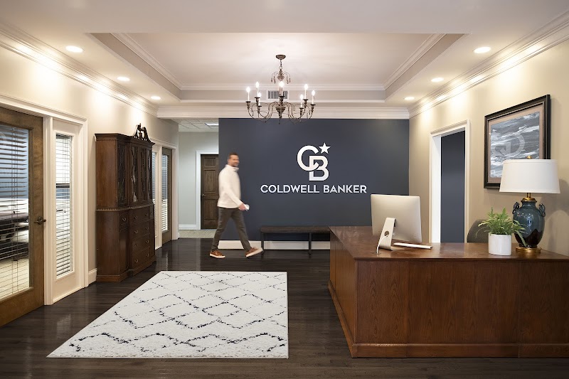 Floulis Sisters Luxury Realtor Coldwell Banker Realty, Florida photo 3