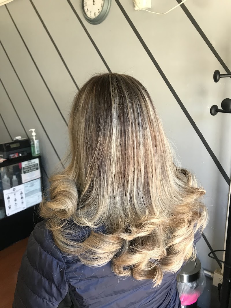 Ana Elegante Hair Salon photo 5