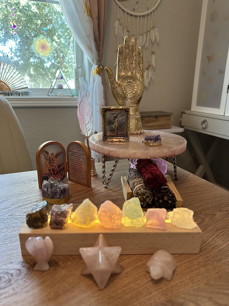 Luna’s Tarot & Astrology photo 3