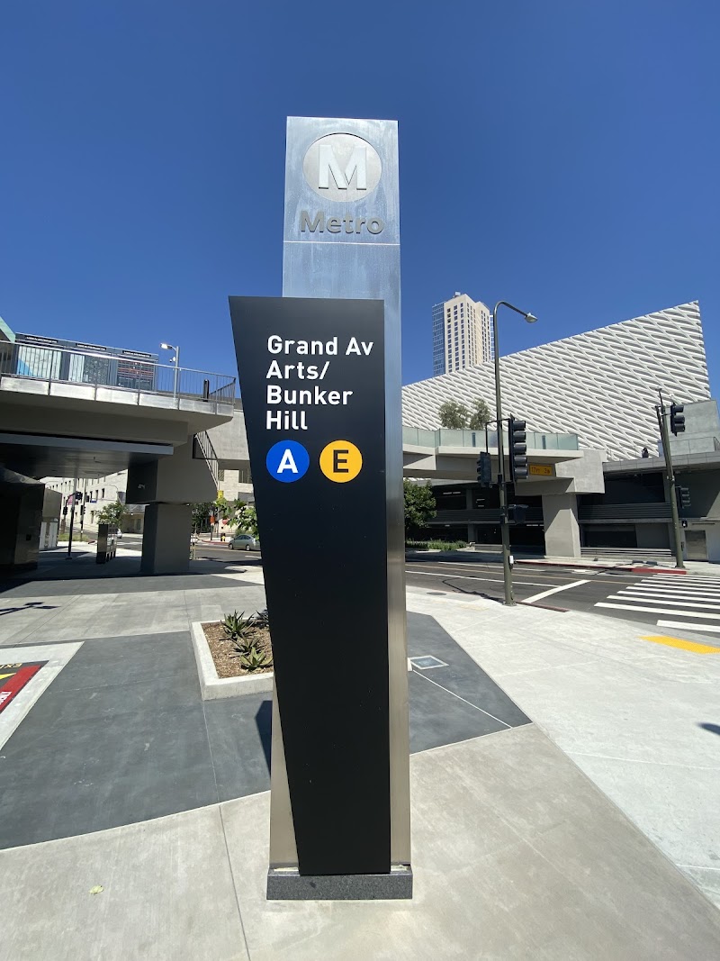 Grand Ave Arts / Bunker Hill Station photo 3