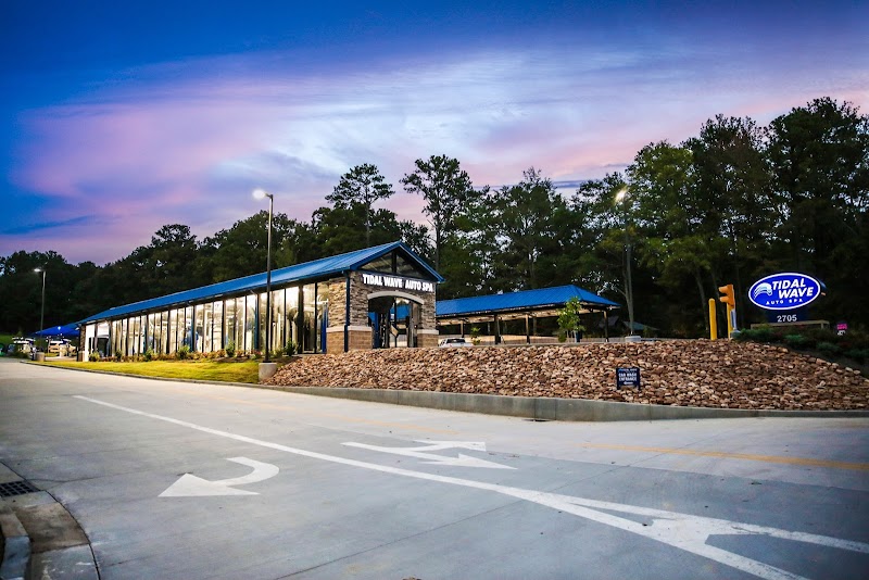Tidal Wave Auto Spa | Car Wash photo 2