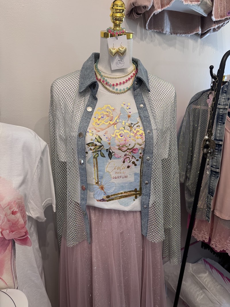 Pretty Please by Louise photo 2