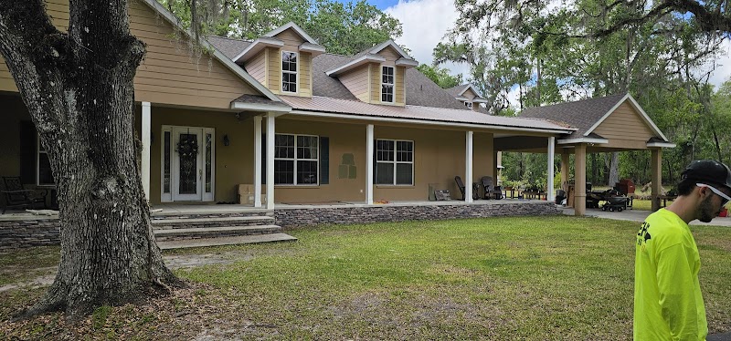 Photo of Paintoholics LLC.