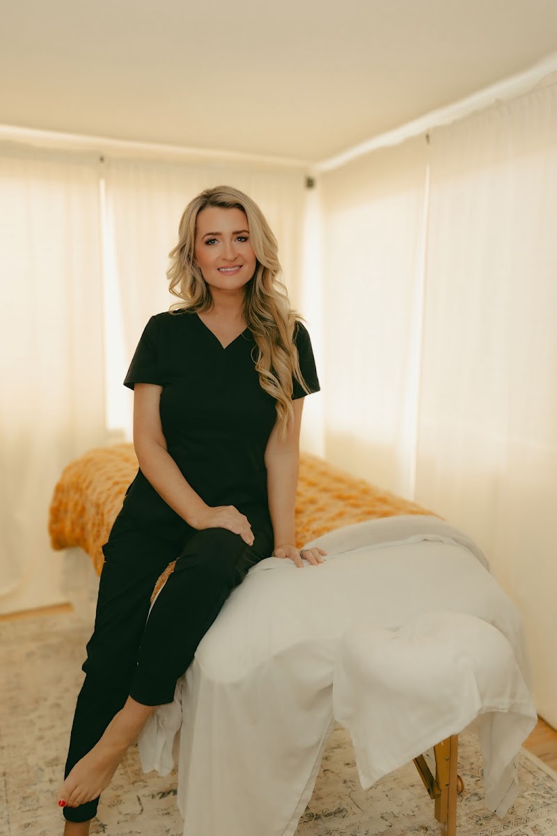 Melt Deep Tissue Massage photo 2