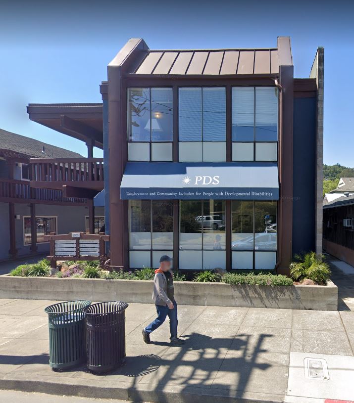 Farmers Insurance - Roxberry Insurance Agency photo 4
