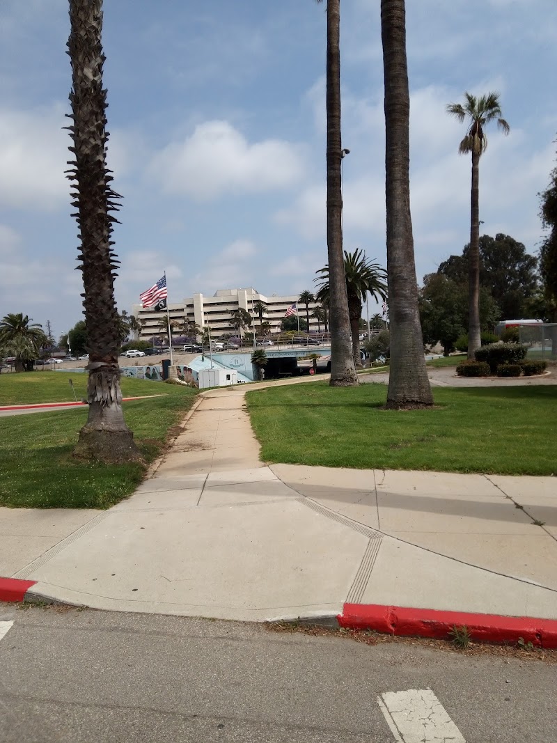 Veterans Administration Medical Center West Los Angeles Heliport photo 2