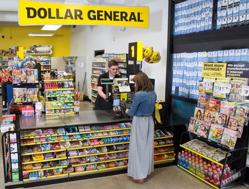 Dollar General photo 5