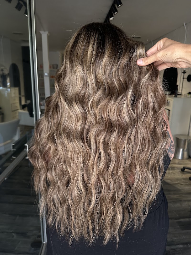 Salon BIJOU photo 3