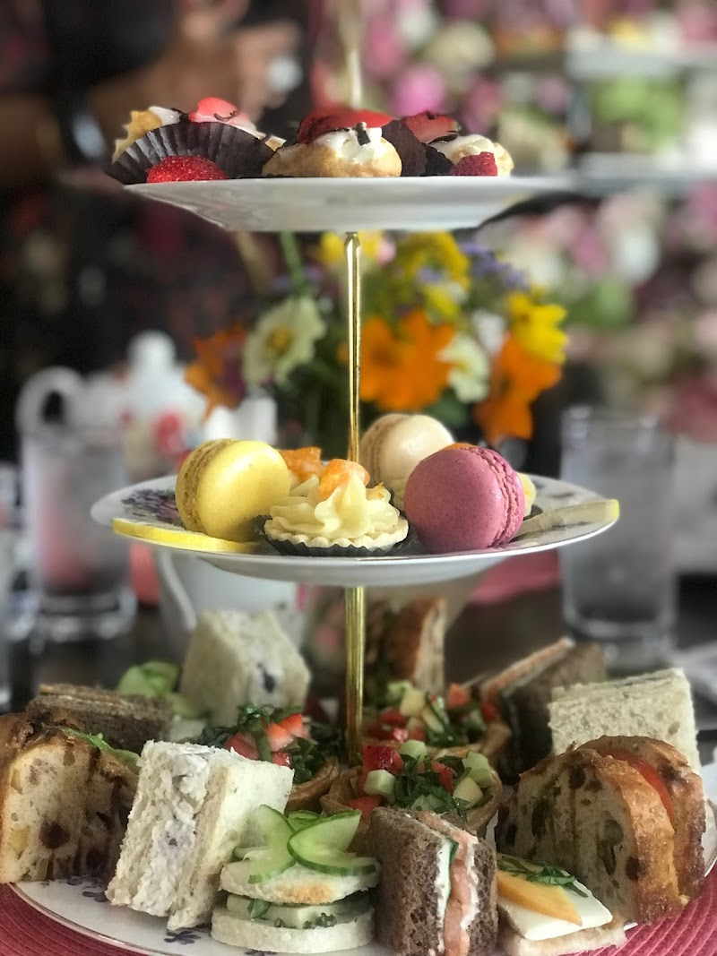 Hummingbird Tea Room & Bakery photo 2