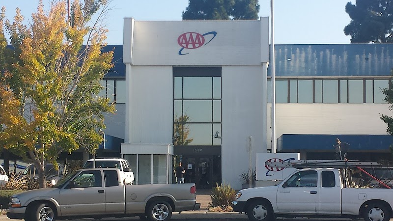 AAA Hayward Branch photo 4