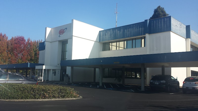 AAA Hayward Branch photo 3