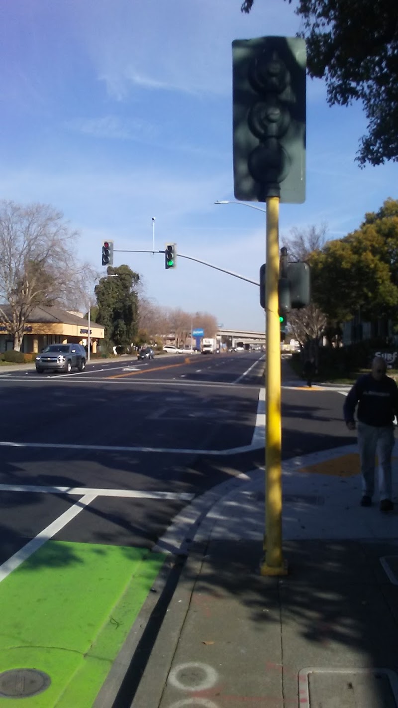 Lewelling Blvd & Tropic Ct photo 3