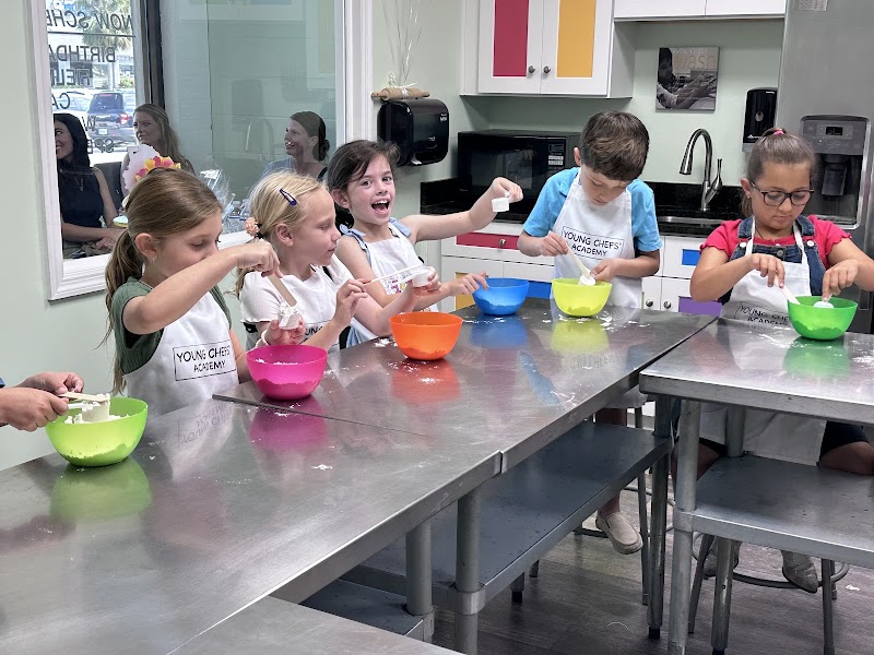 Young Chefs Academy - Seminole FL photo 2