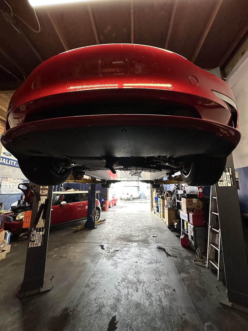 R&D Auto Repair inc photo 3