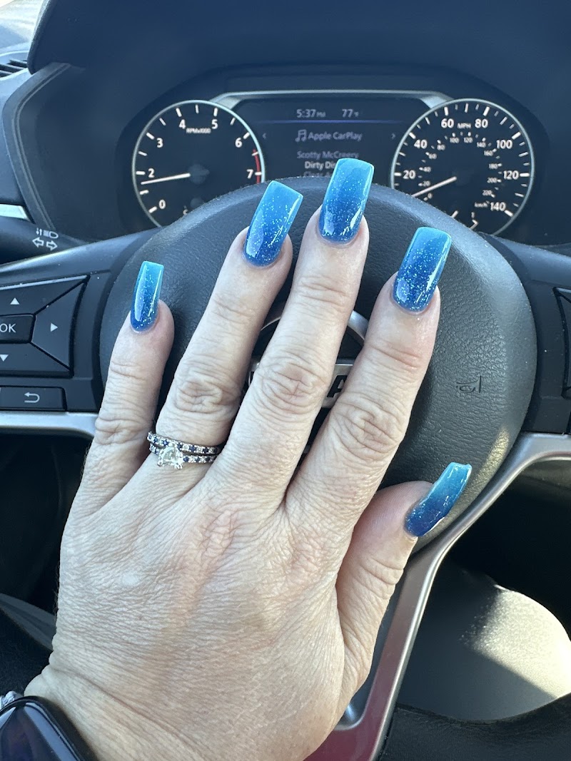 Lana Nails photo 5