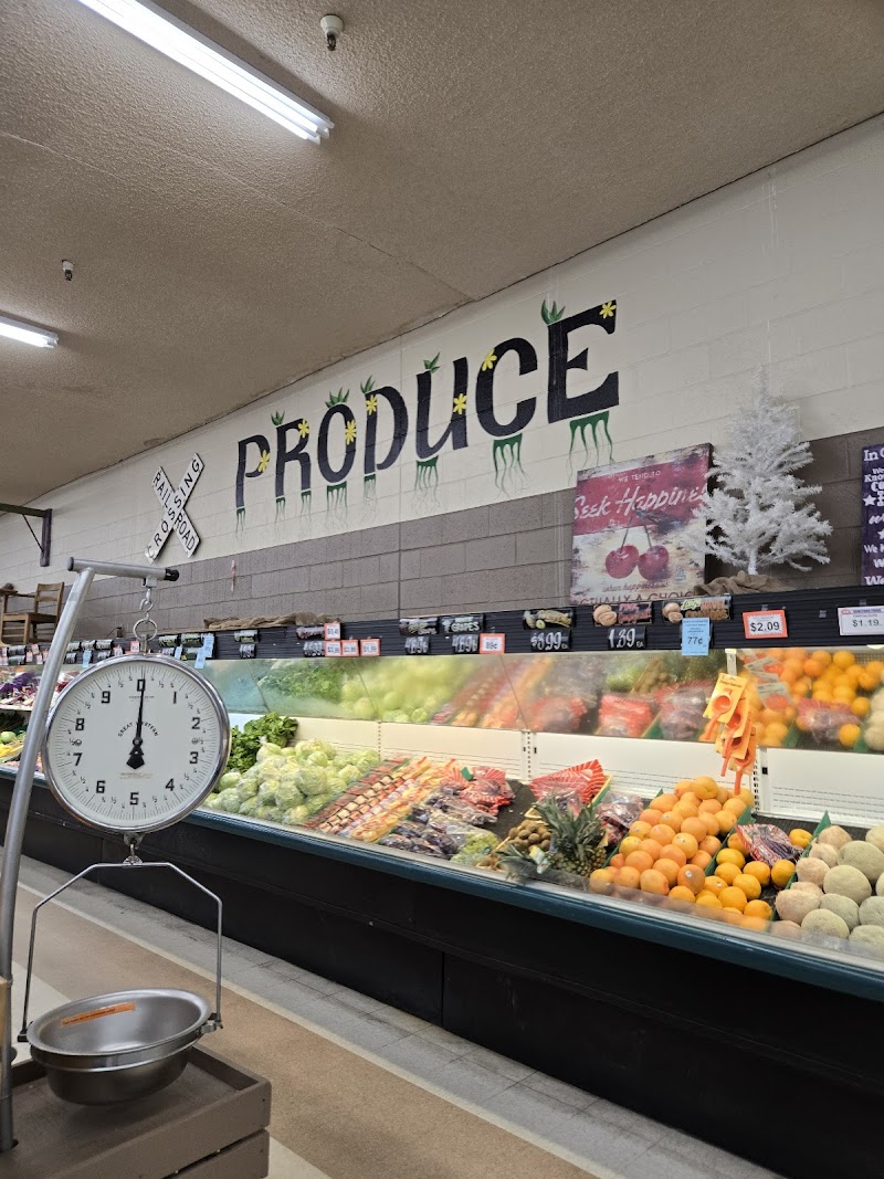 Norm's Hometown IGA Grocery - Kearny AZ photo 2