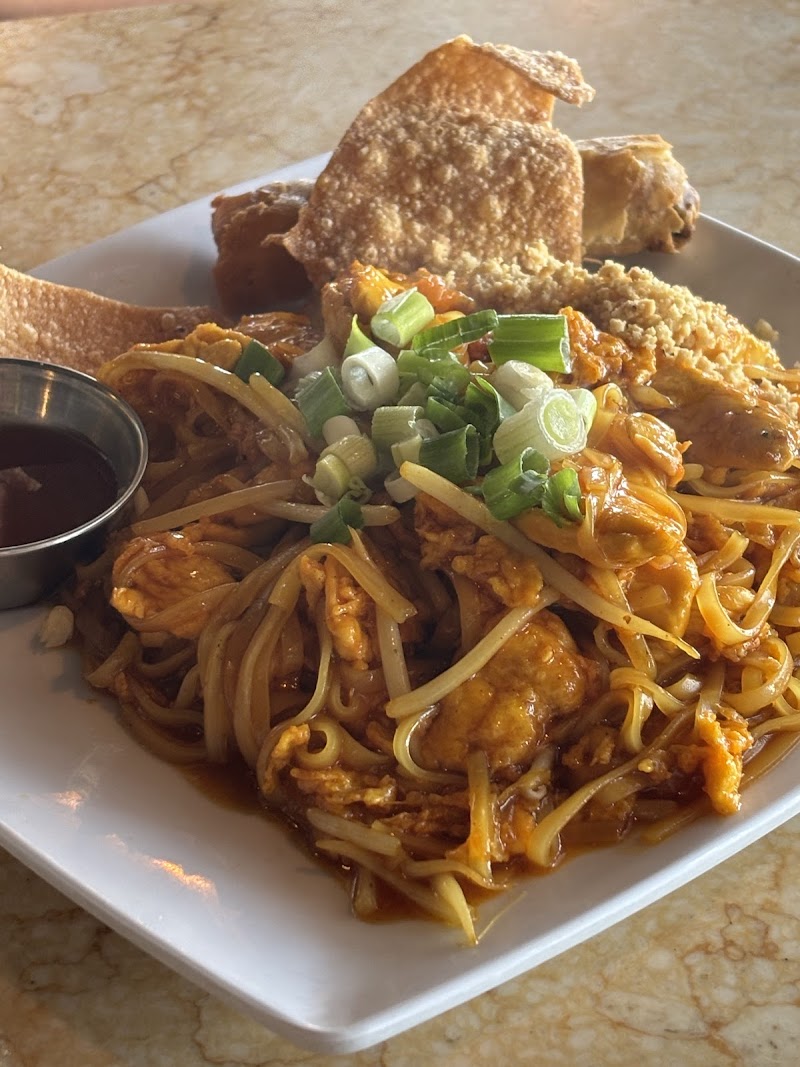 Chanpen Thai Cuisine photo 2