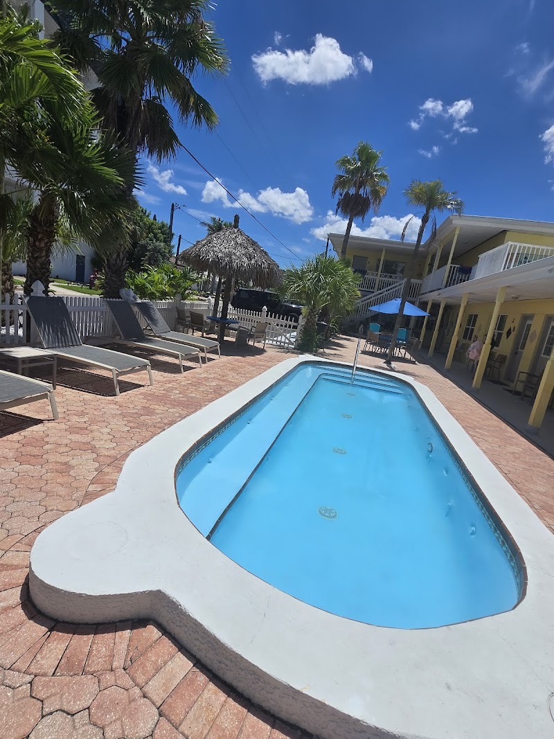 Silver Sands Motel photo 3