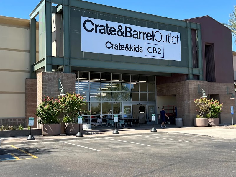 Photo of Crate & Barrel Outlet