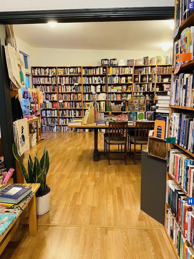 Two Birds Books photo 5
