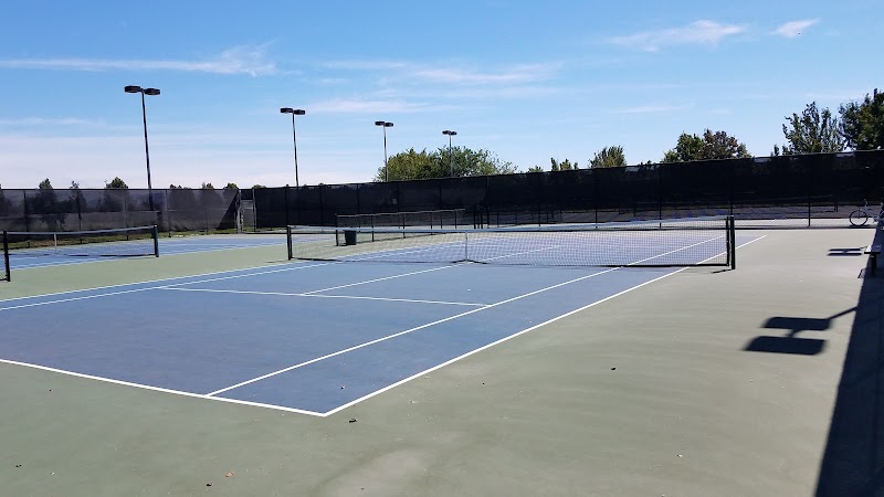 Tennis Courts | Emerald Glen photo 3