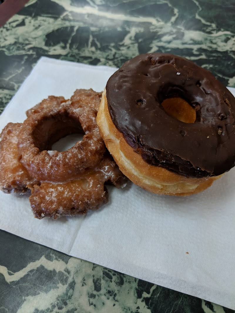 Happy Donuts photo 4