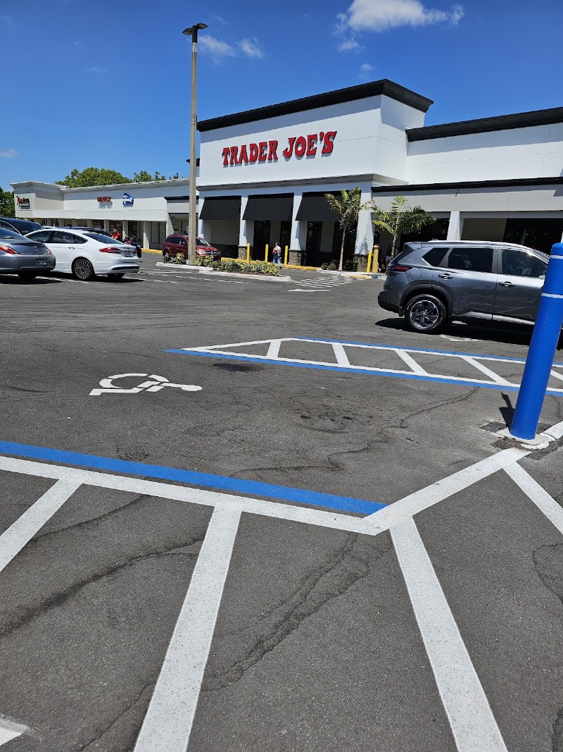 Highland Lakes Plaza photo 5