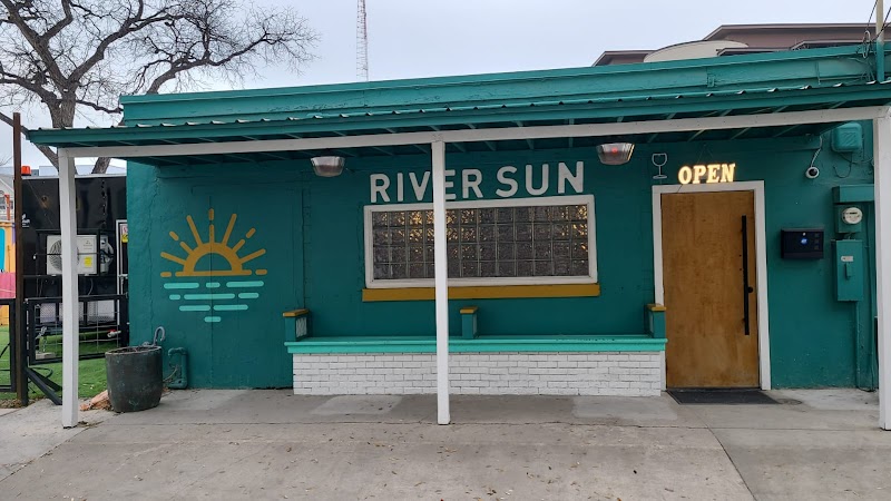 River Sun photo 5
