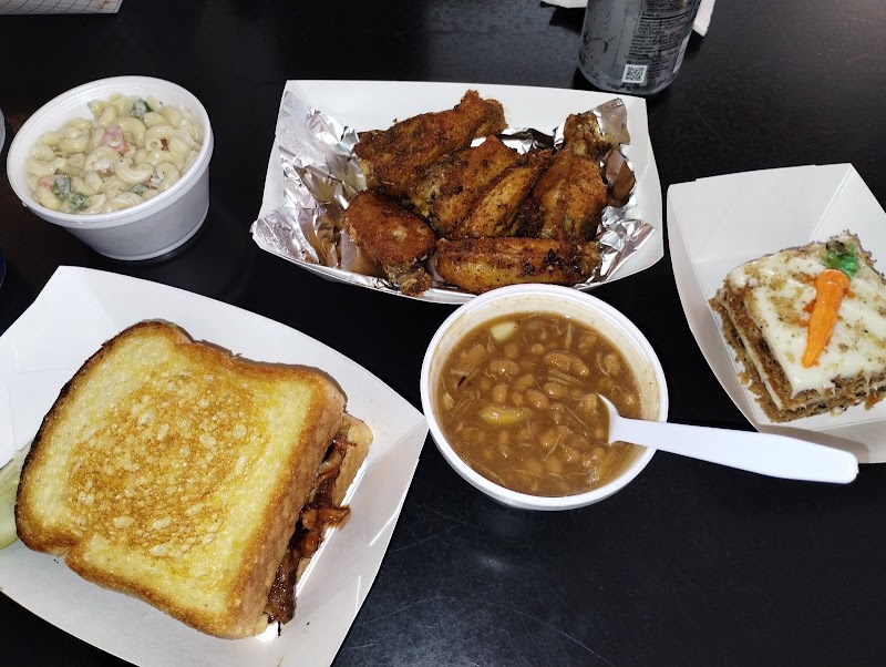 Ron's Roadside Grille photo 5