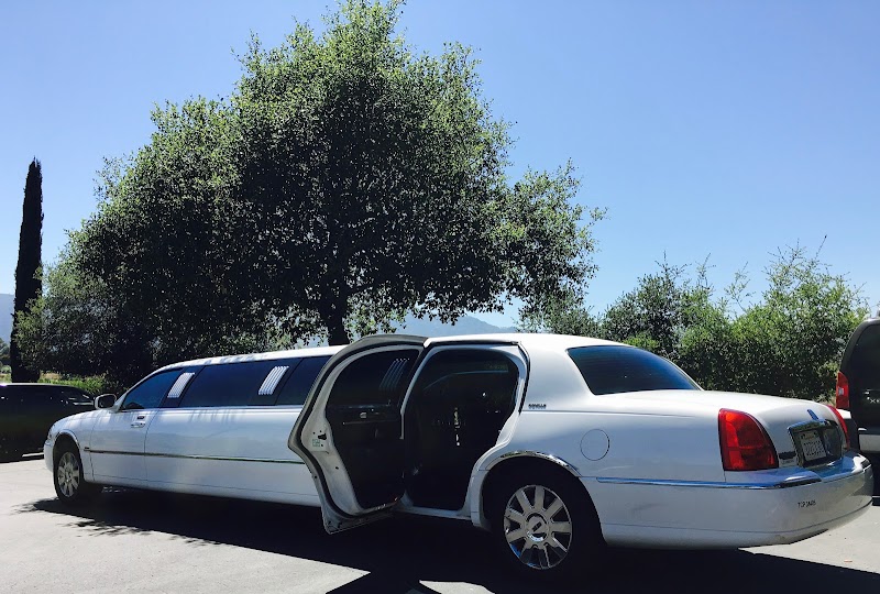 Photo of Wine Country Bay Area Limousine Service