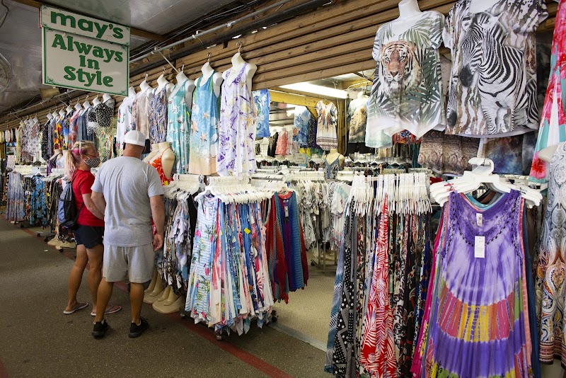 Fleamasters Flea Market photo 4