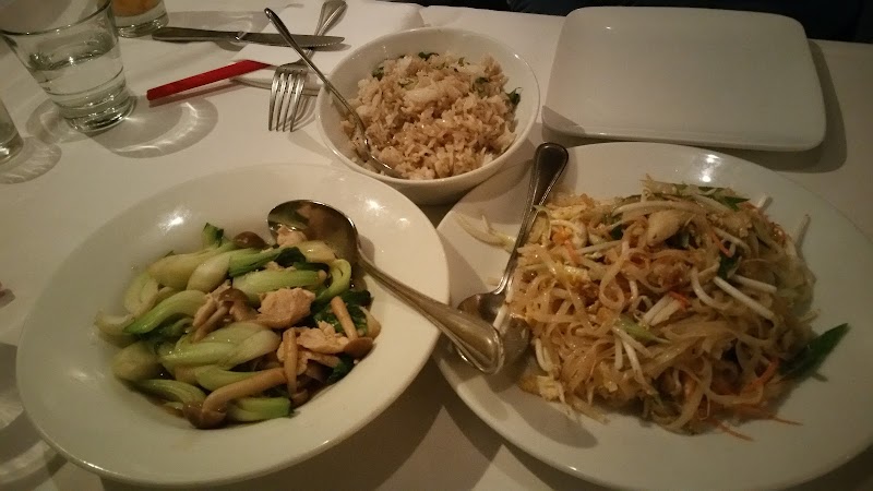 Si Laa Thai Dining photo 4