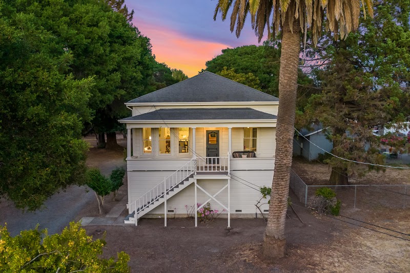 Taylor Real Estate Team photo 3