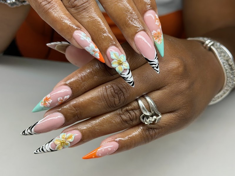 AMAZING NAILS LASHES & BROWS