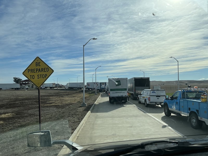 Photo of Travis AFB Commercial Truck Gate