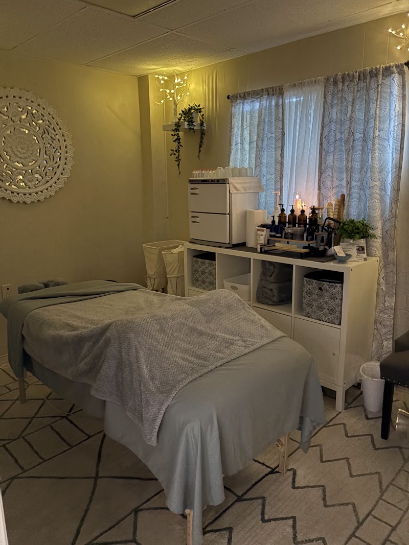 Aligned Massage & Wellness LLC photo 2