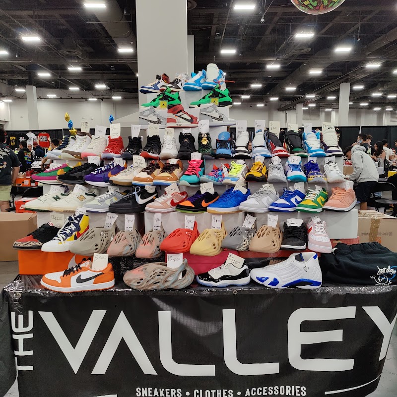 The Valley photo 4