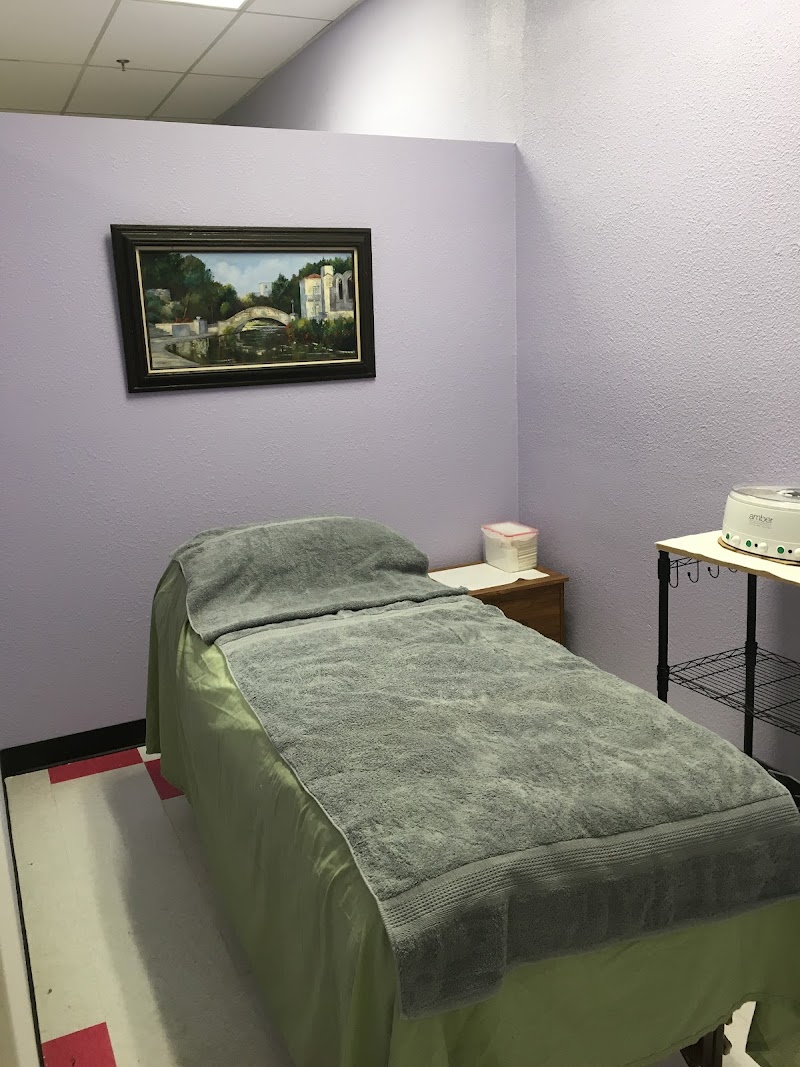 Bless Threading N Beauty Spa-CV photo 5