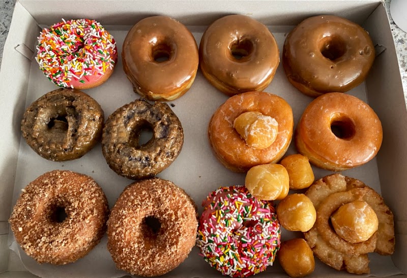 Happy Donuts photo 2