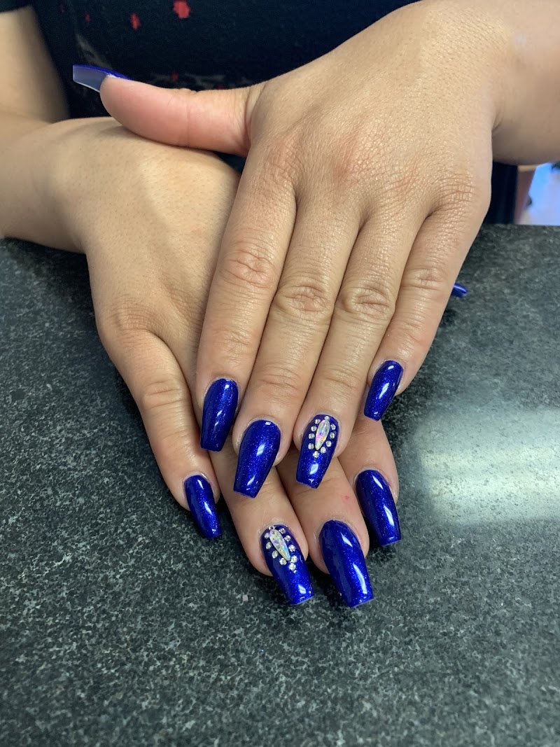 City Nails & Spa photo 2