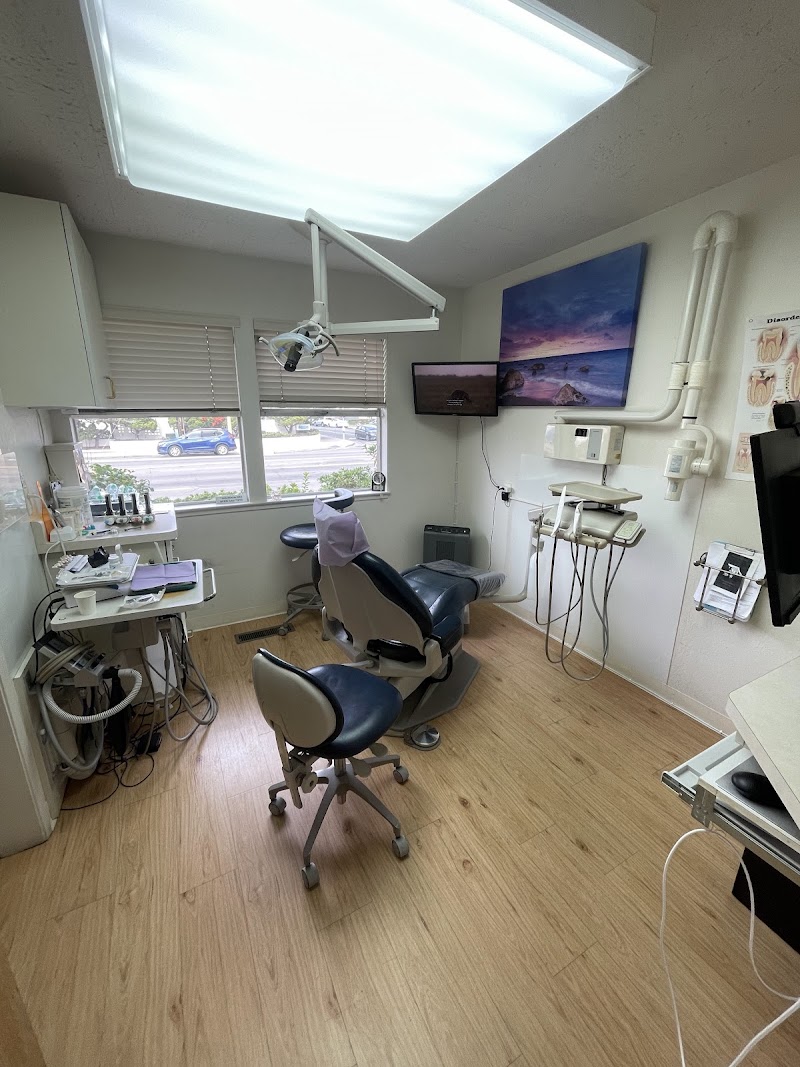 Photo of Dr. Sandy Chen, DDS