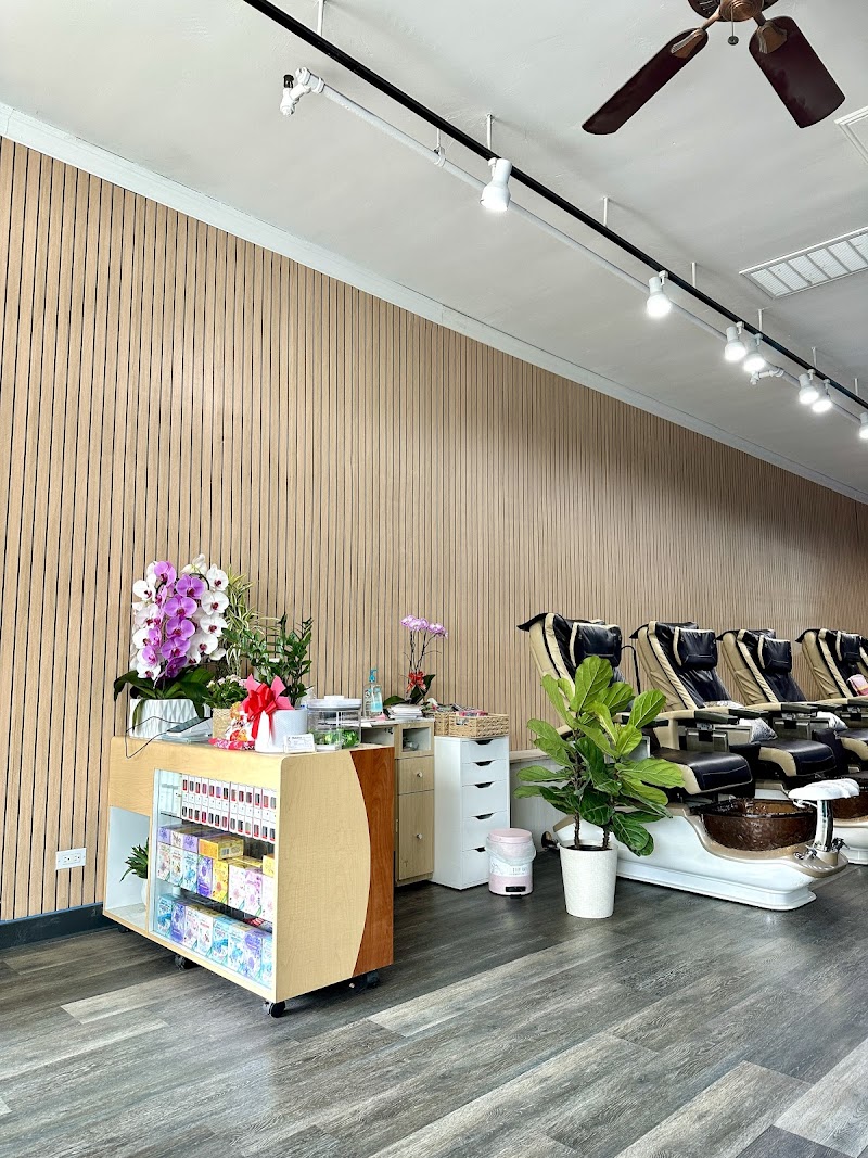 Photo of Lily Dreamy Nail Spa