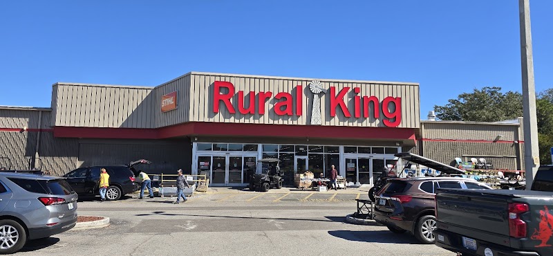 Rural King Tractors photo 3