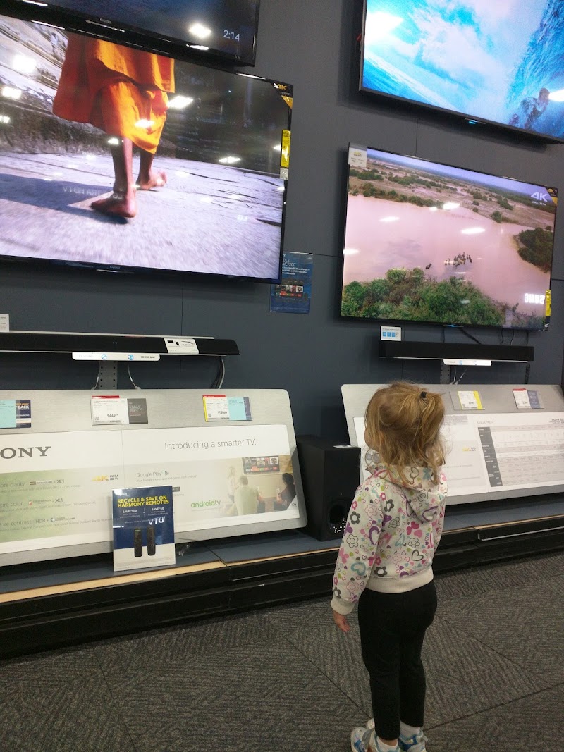 Best Buy photo 4