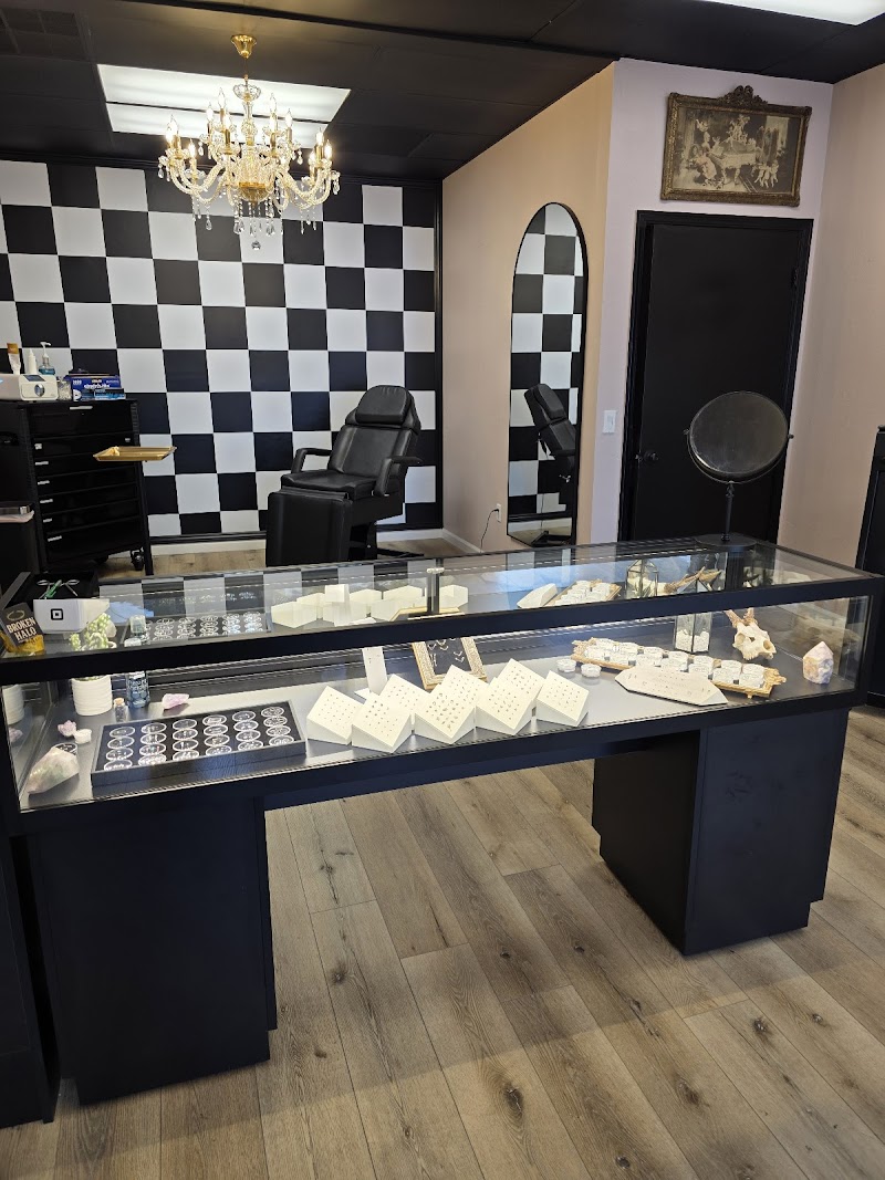 Broken Halo Piercing Boutique photo 5